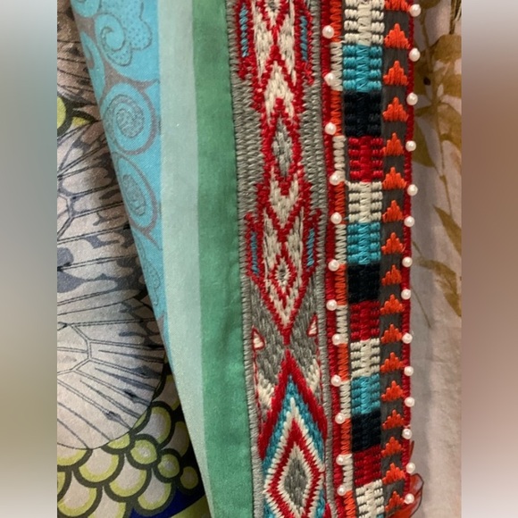 Stunning Johnny Was sz xl reversible kimono 100 percent silk beaded on one side - Picture 4 of 8